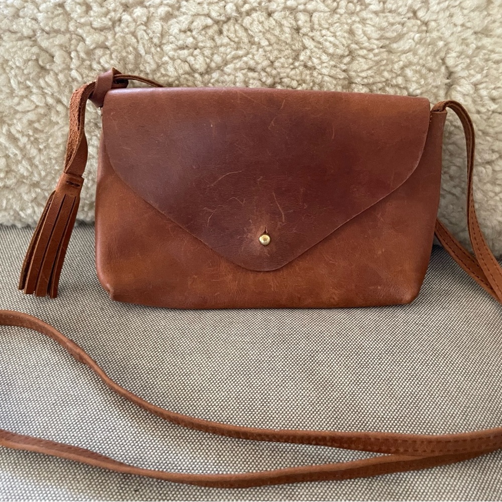 Parker Clay The Everly Crossbody Genuine Leather Minimalist Bag